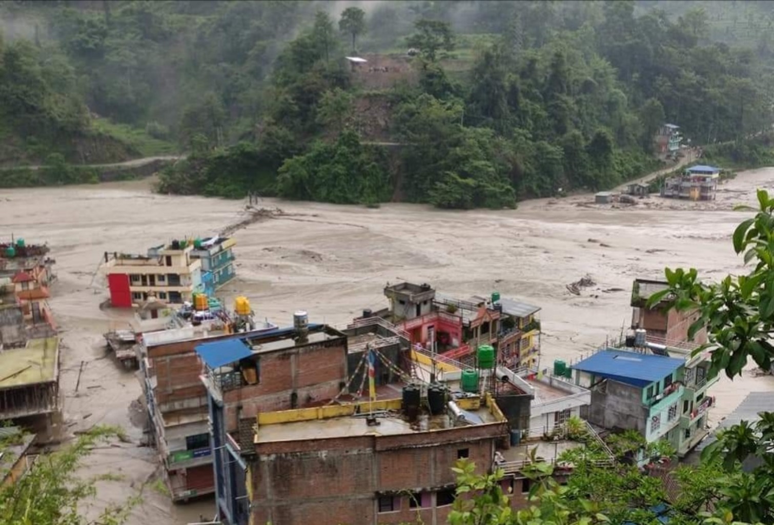 विपद व्यवस्थापन कार्यकारीद्वारा तत्काल उद्धार, राहत तथा उपचारमा जुट्न निर्देशन
