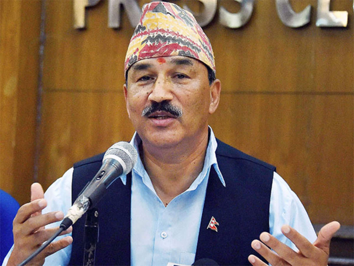 ‘राप्रपा नेपाल’ व्युँताउने गरी फर्किए कमल थापा