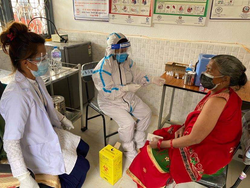 थाहामा निषेधाज्ञा खुकुलो बन्दै जाँदा संक्रमित झन बढ्दै (वडावडाको विवरण सहित)