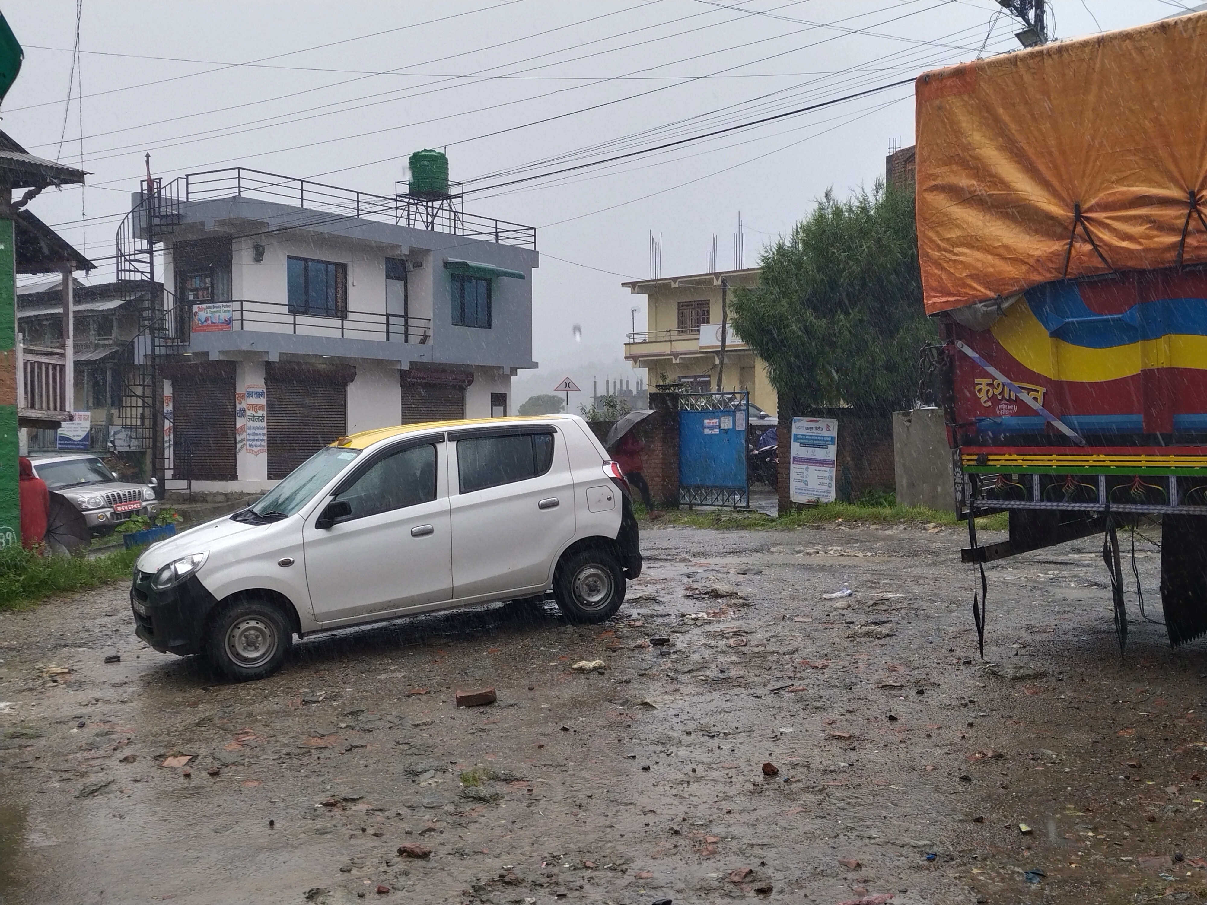 अझै तीन दिन देशको अधिकांश स्थानमा वर्षा हुने